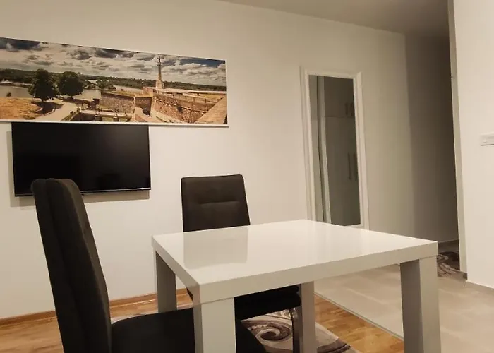 Green Residence * Βελιγράδι